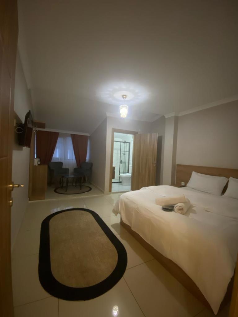 Coisin Royal Hotel photo 3
