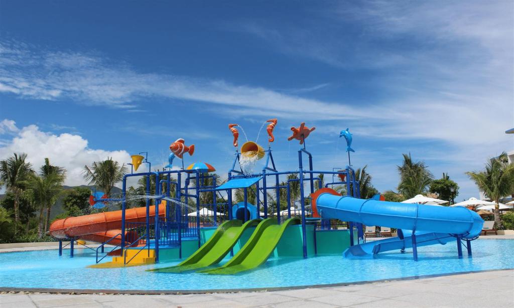 Cam Ranh Riviera Beach Resort & Spa photo 3