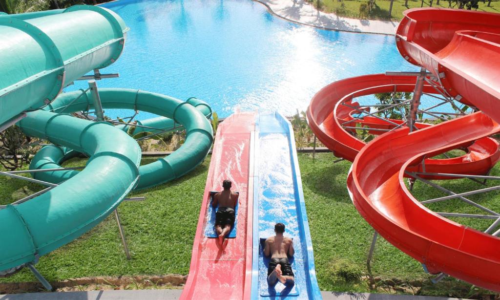 Cam Ranh Riviera Beach Resort & Spa photo 2