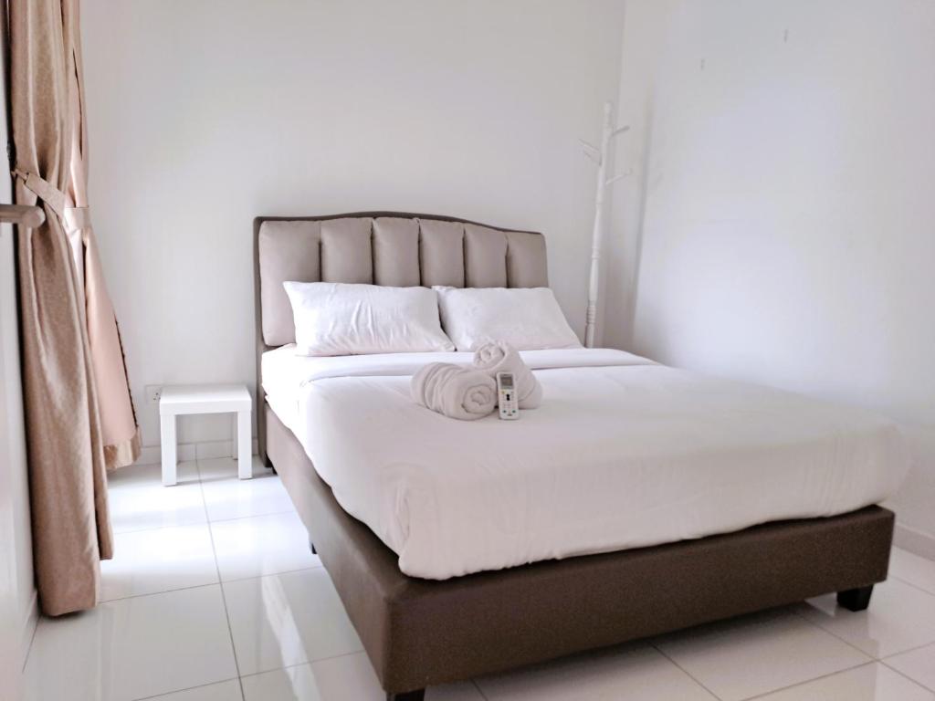 JB Bukit Indah Skyloft Suites photo 2