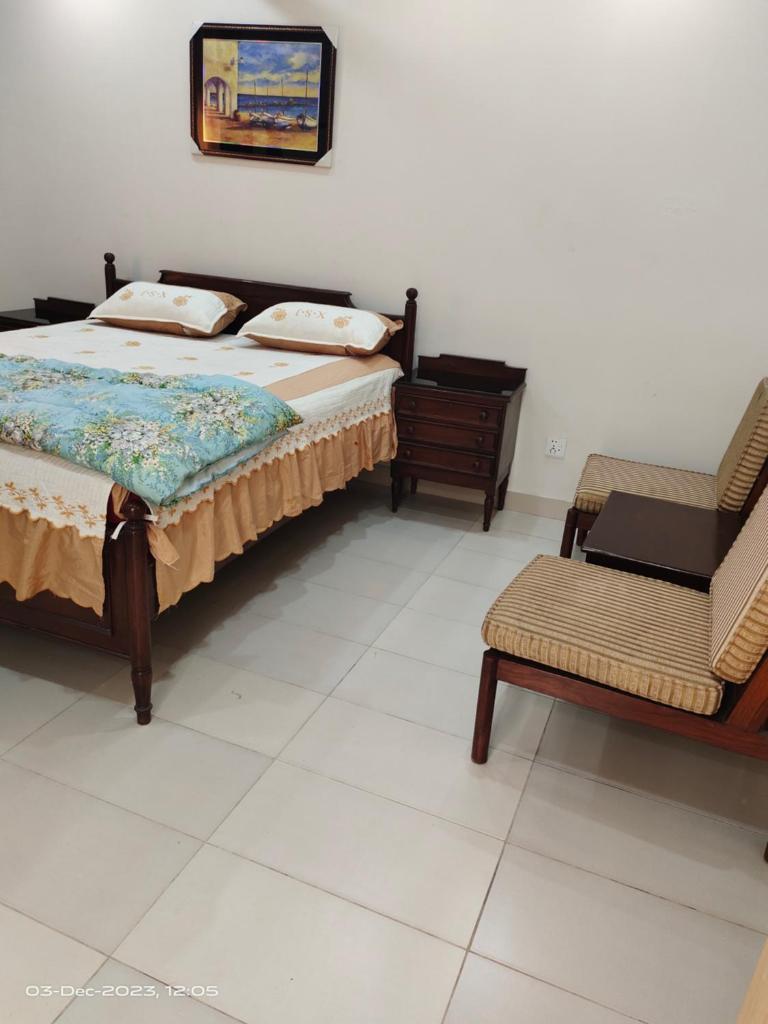 Wapda Town 2 bedroom corner apartment photo 1
