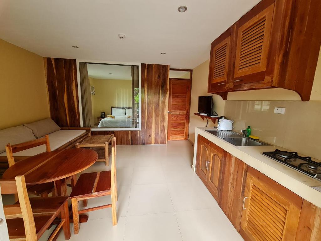 Amor Deluxe Suite with Swimming Pool Access - Hidden Paradise photo 3