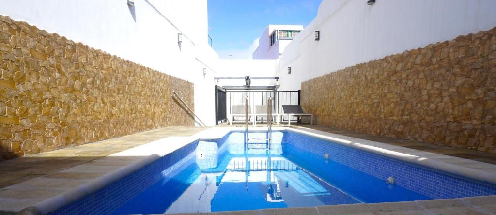 San Clemente with Pool & Wi-fi photo 1