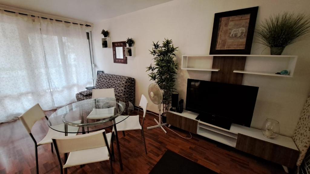 Studio cosy 33 m² limite Lyon. Parking privatif. photo 3