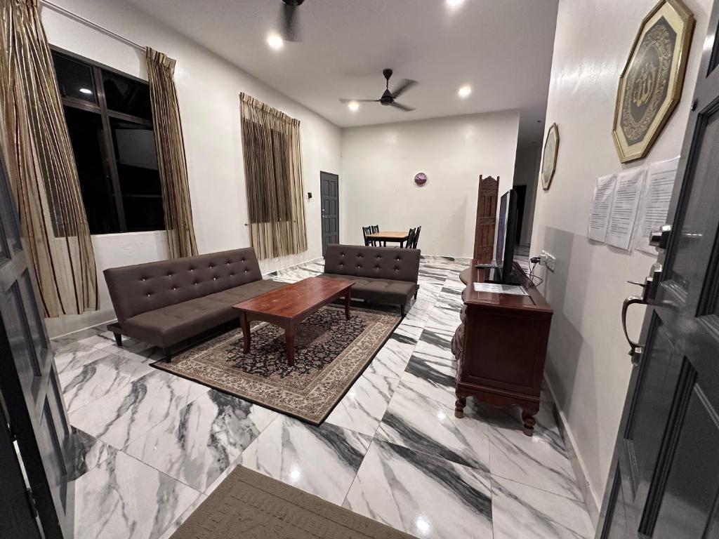 Bangi Utara Villa photo 1