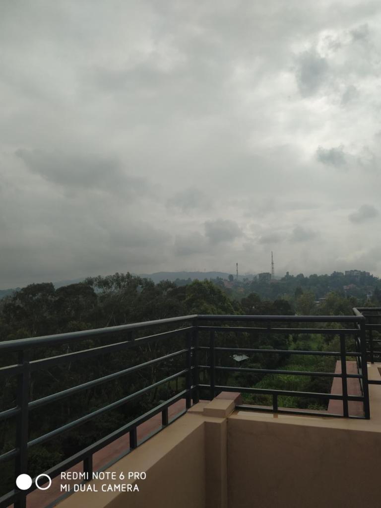 Ngong ole polos photo 1