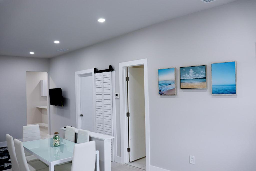 Caribbean Style House photo 4