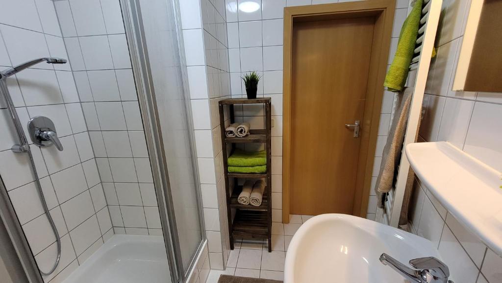 Wohlfühl-Ferienwohnung mit Tiefgarage im Grünen photo 4