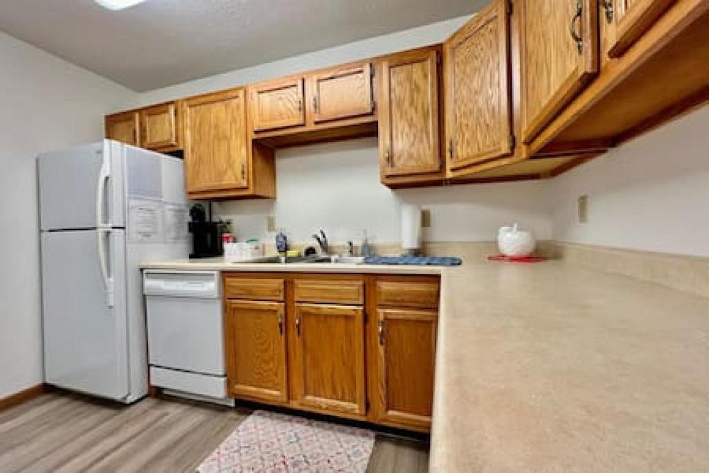 Charming remodeled 2 bed GEM Middletown photo 3