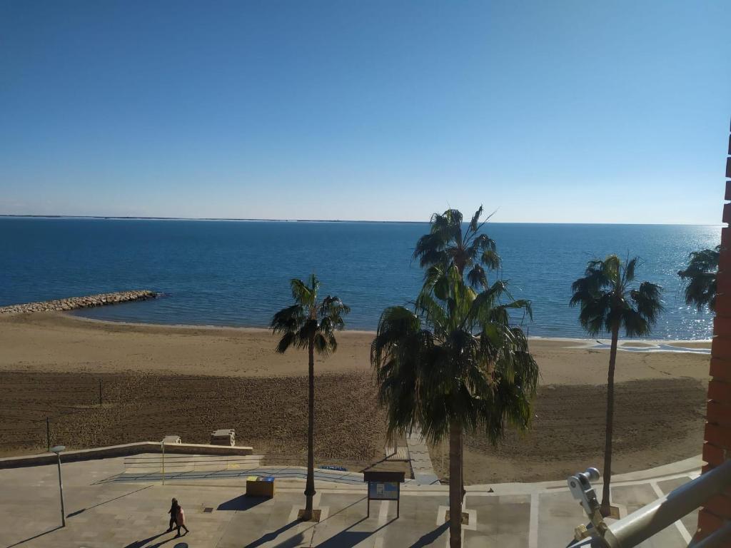 Les Delícies - Ático en primera línea de mar photo 2