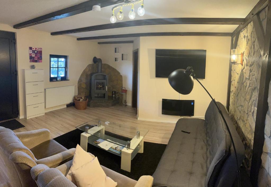 schicke Wohnung im Grünen photo 2