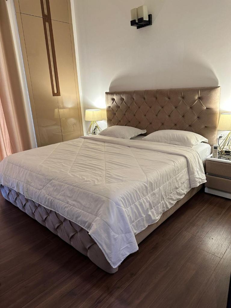 2Bhk Cloud Zest Apartment