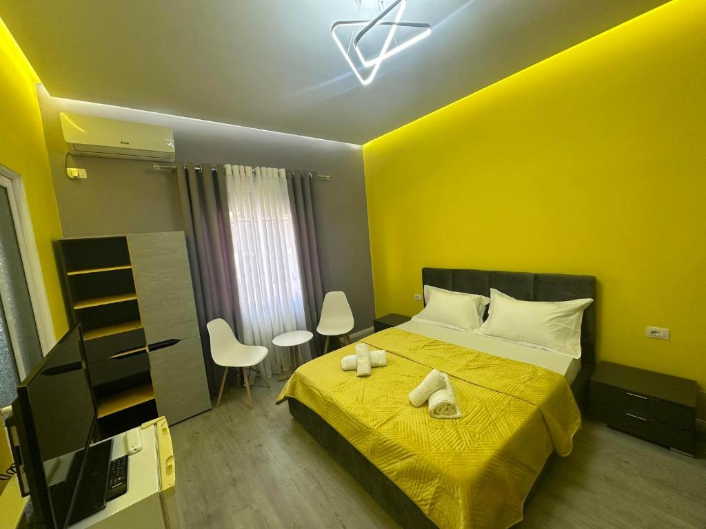 Algen Room's photo 1