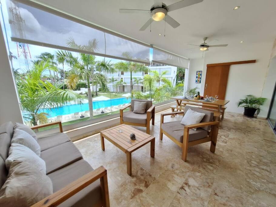 Seaside Getaway in Prime Location