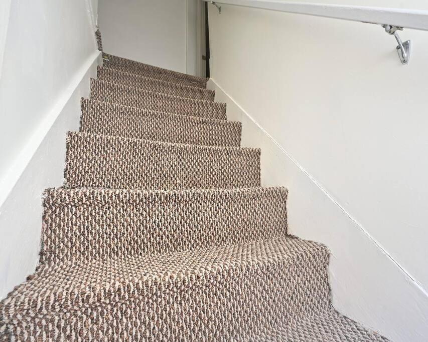 St. James Haven: 2-Bed & office photo 2