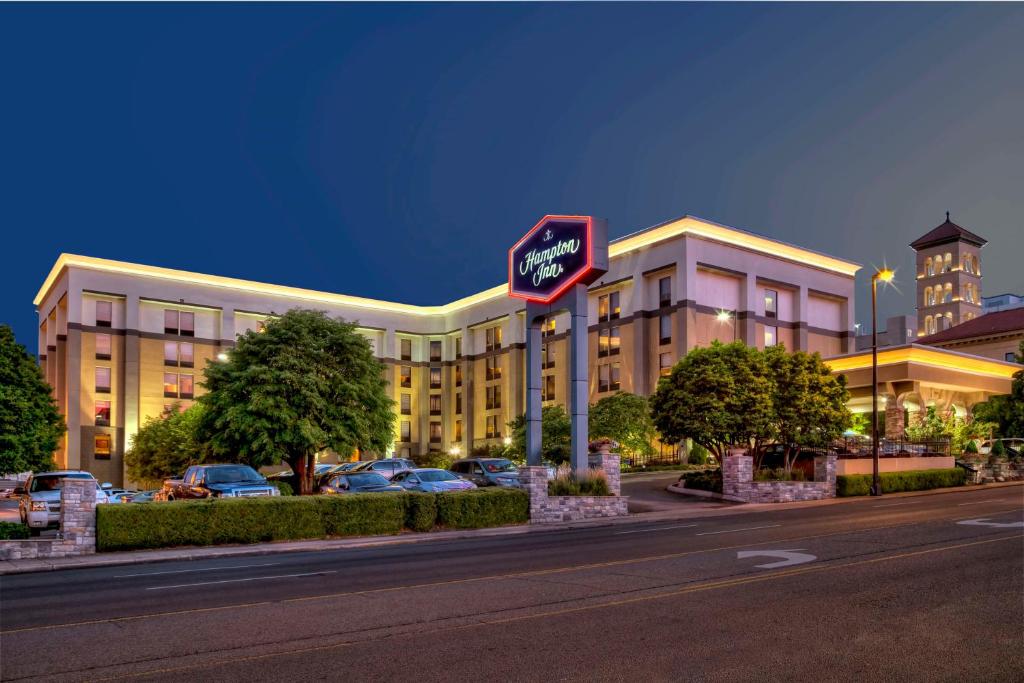 Hampton Inn Nashville/Vanderbilt image