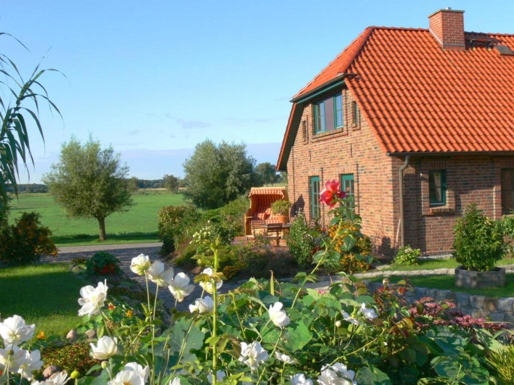 Holiday apartment on the dike photo 1