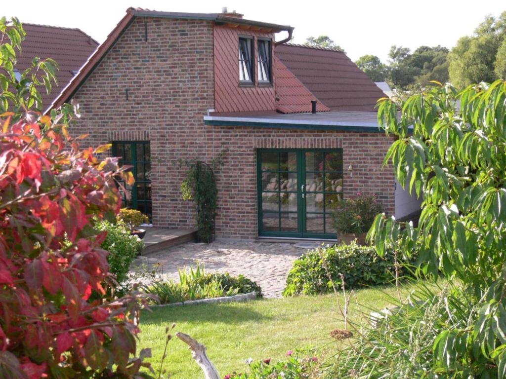 Holiday apartment on the dike photo 2