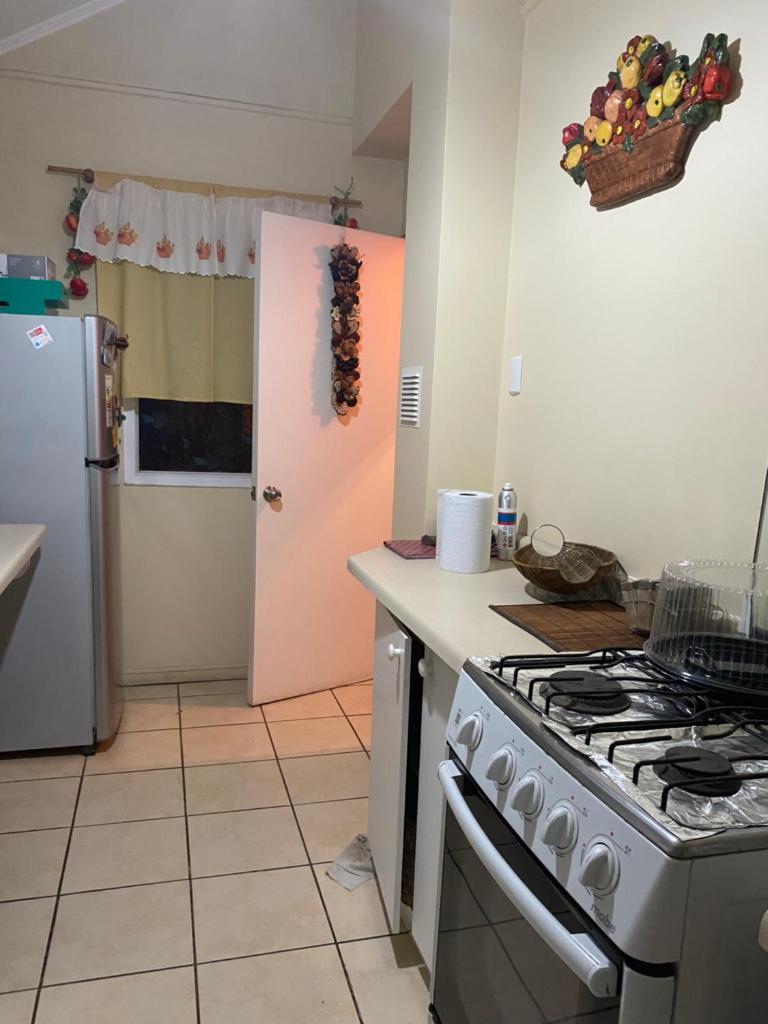 Comoda y amplia casa en sector residencial photo 1