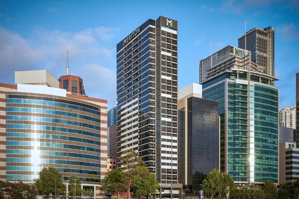 Meriton Suites North Sydney photo 2