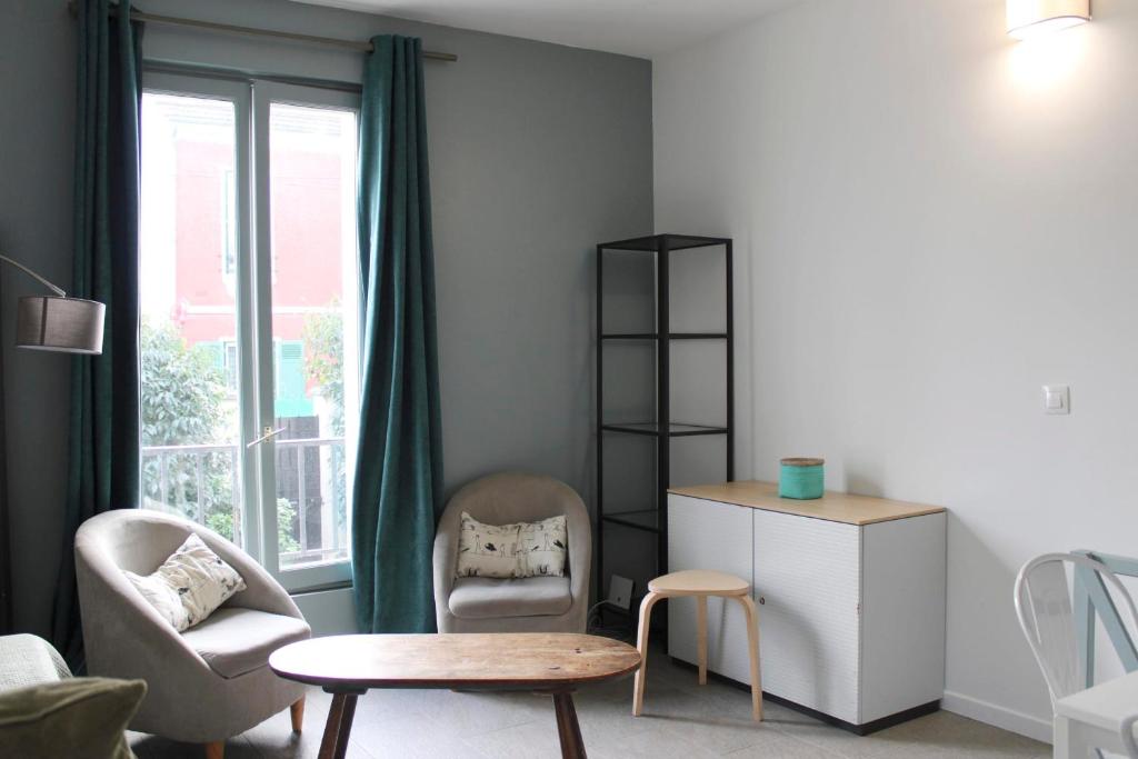 Cozy nest of 32 m charming with garden photo 3