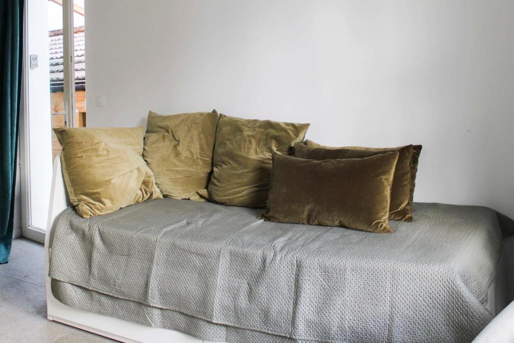 Cozy nest of 32 m charming with garden photo 1