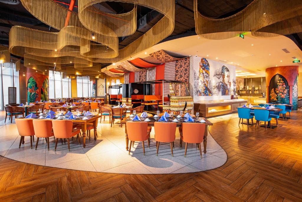 Mika Ocean View Panorama