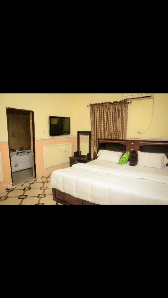 6A Resort LTD