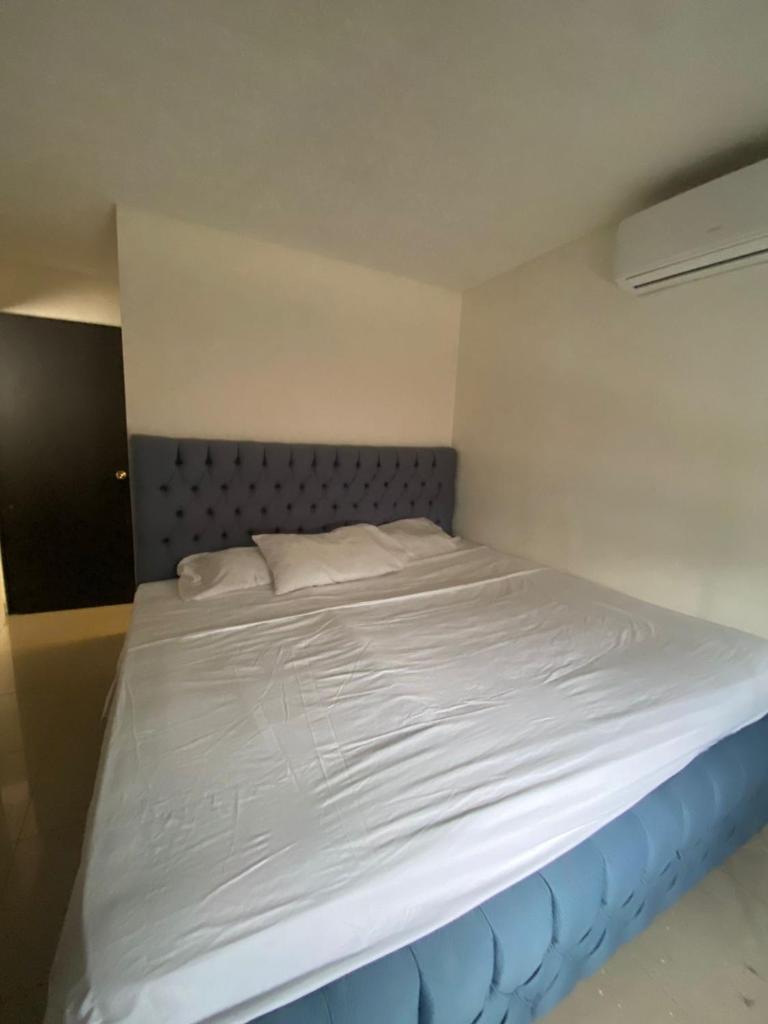 Encantadora villa en una cdla privada photo 2