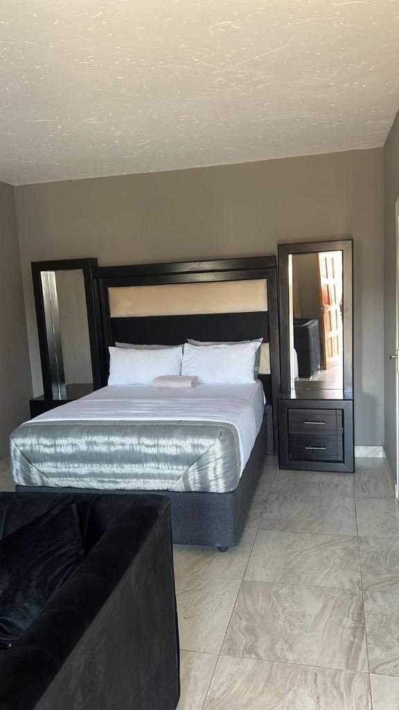 Platinum Guest lodge Germiston photo 4