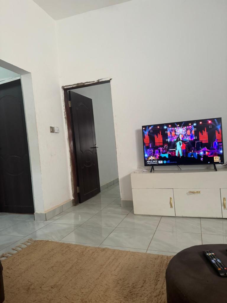 H&M Penthouse photo 1