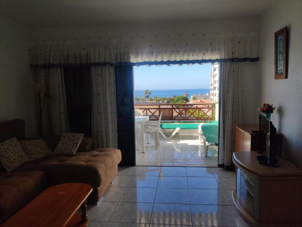 Victoria Court 2, Los Cristianos photo 2