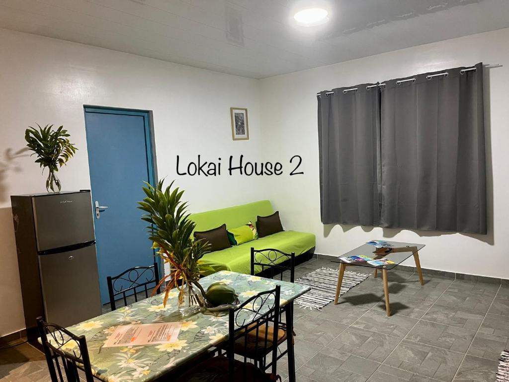 Lokai house photo 1
