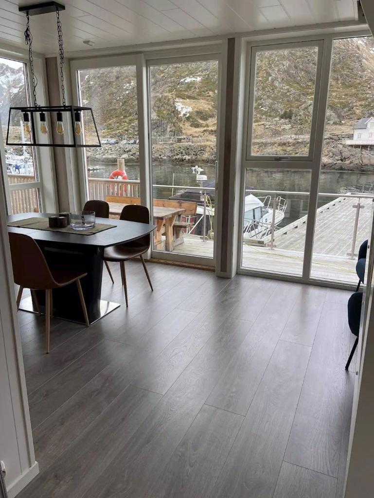 Spektakulær rorbu i autentiske omgivelser photo 4