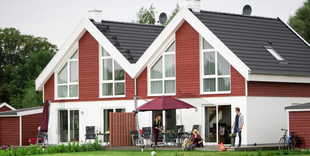 Ferienhaus Nordhorn - Haus Am See photo 1