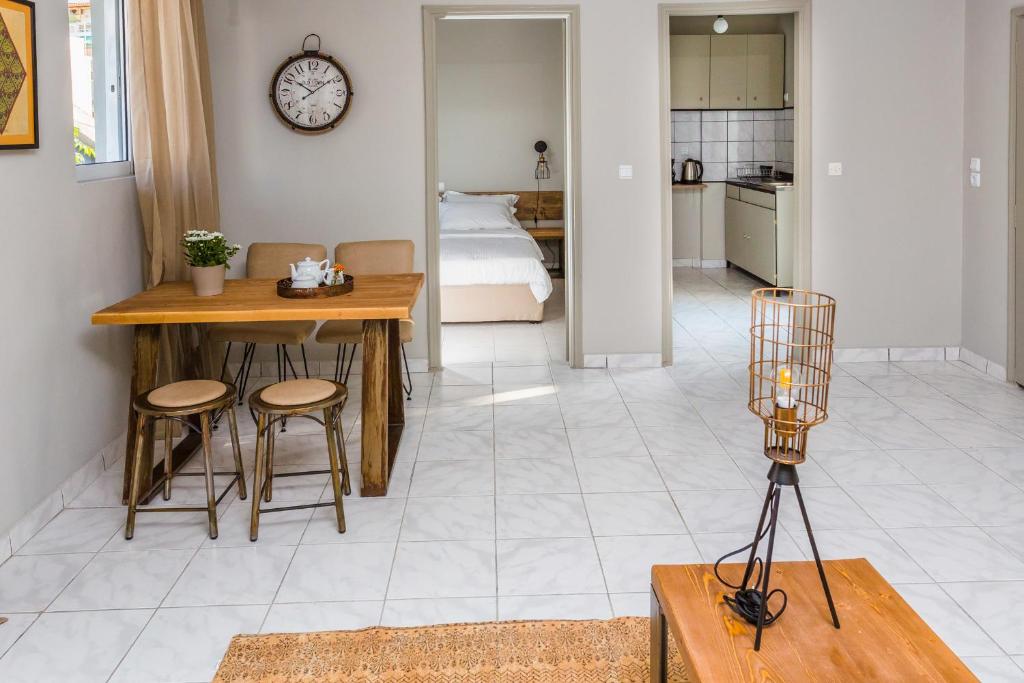 Апартаменты (Апартаменты Делюкс), Aris Athens Suites