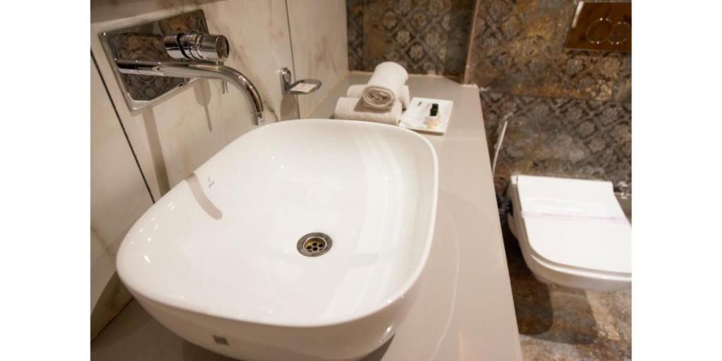 Hotel Eminence photo 4