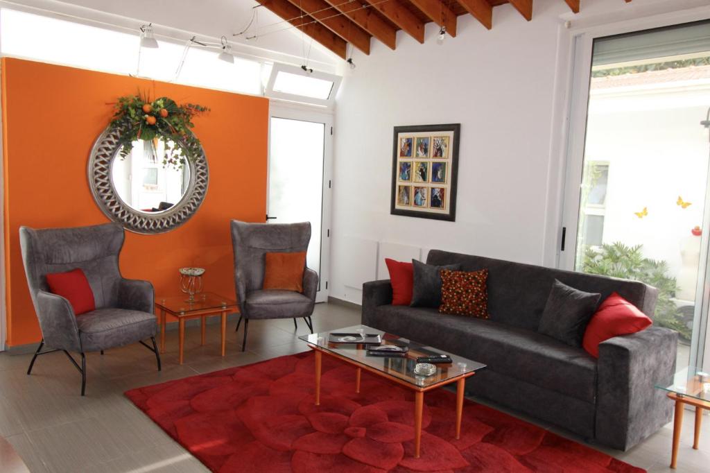 The Fruit Suites Limassol photo 4