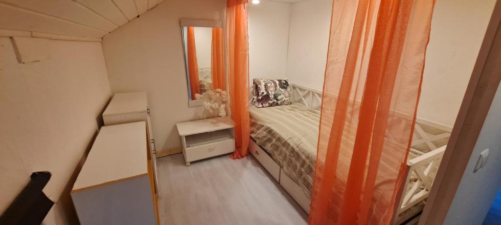 Zimmer in Möbilierter Wohnung photo 3