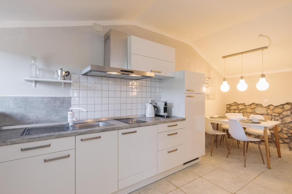 Apartments Lina