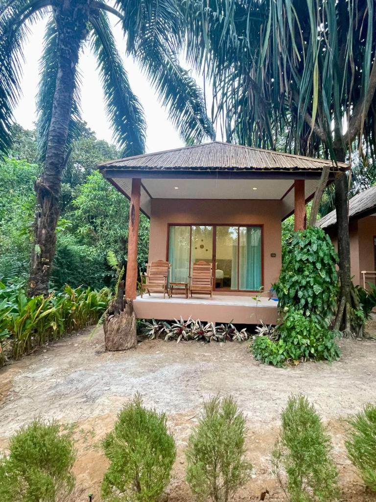 Marina Resort Koh Phayam Ranong photo 4