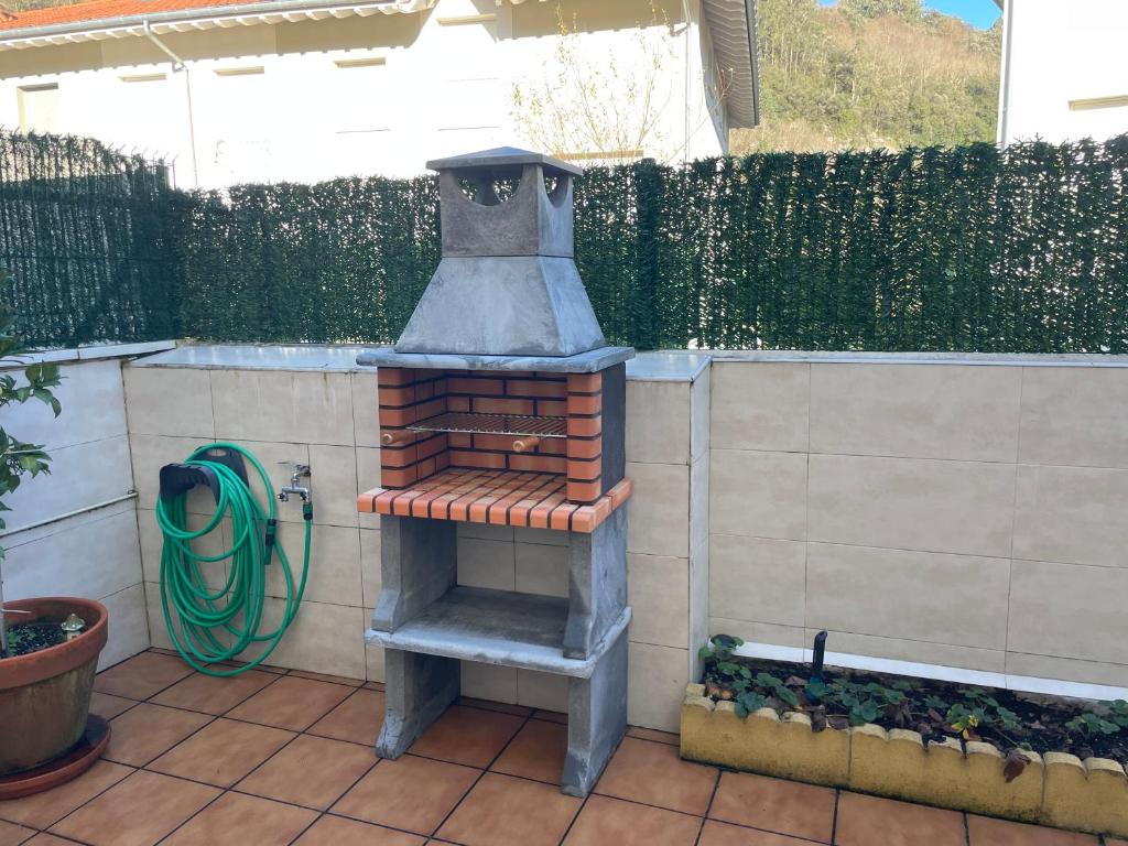 Casa en la montaña con piscina de temporada photo 3