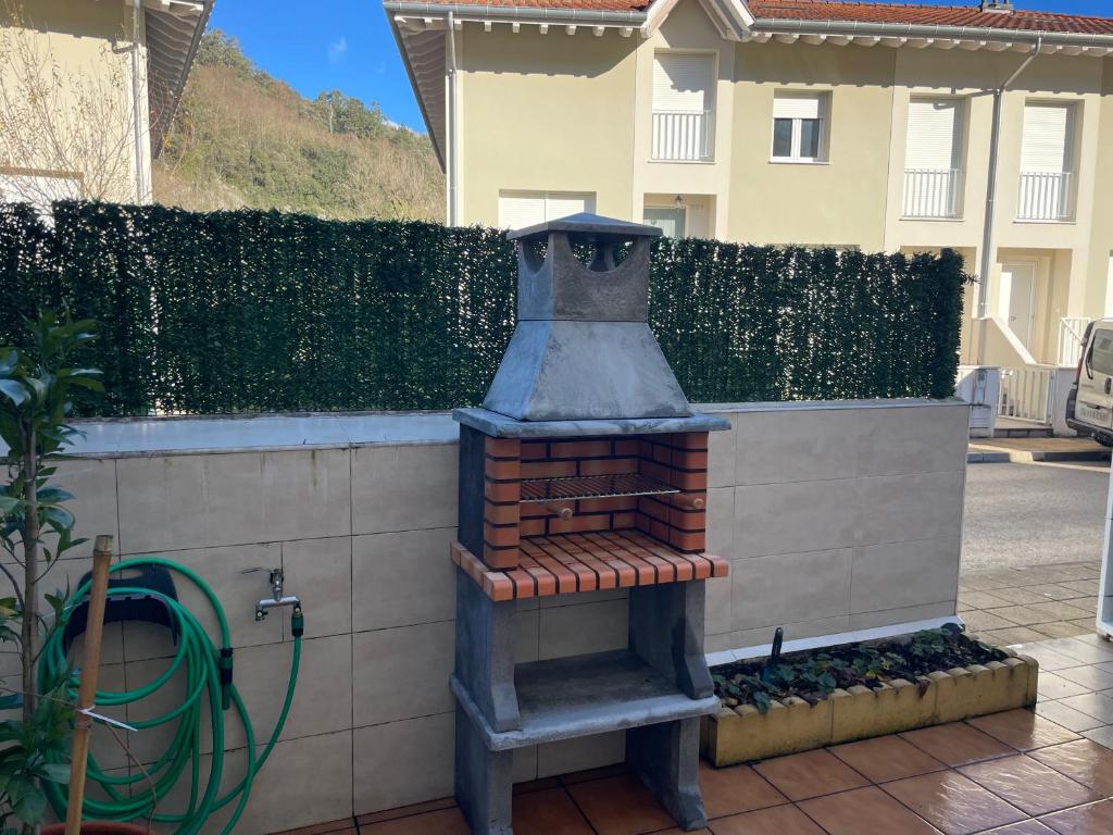 Casa en la montaña con piscina de temporada photo 2