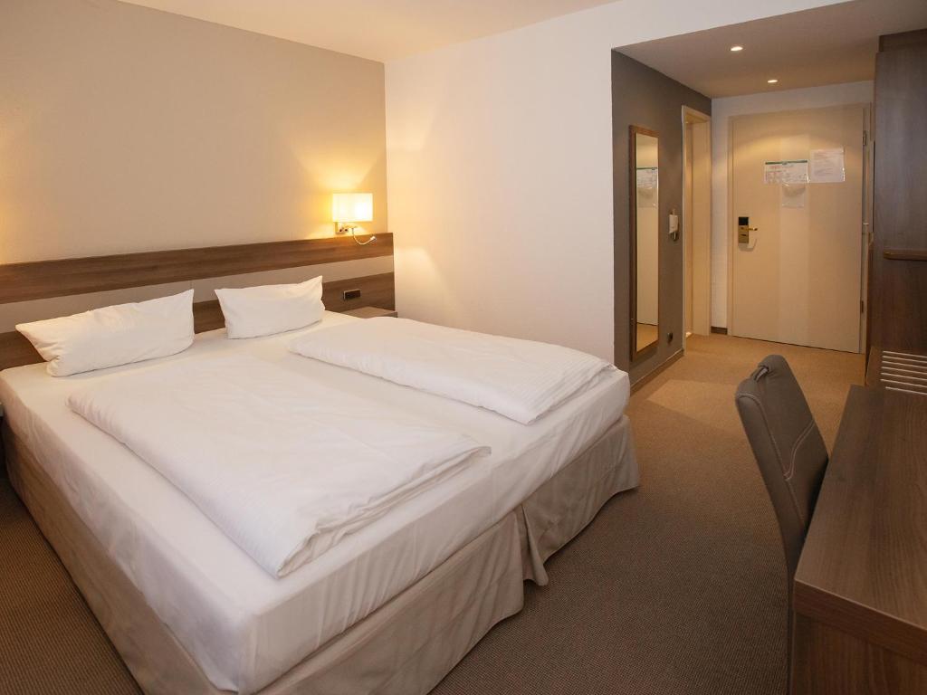 Hotel Am Gorzberg Greifswald photo 2