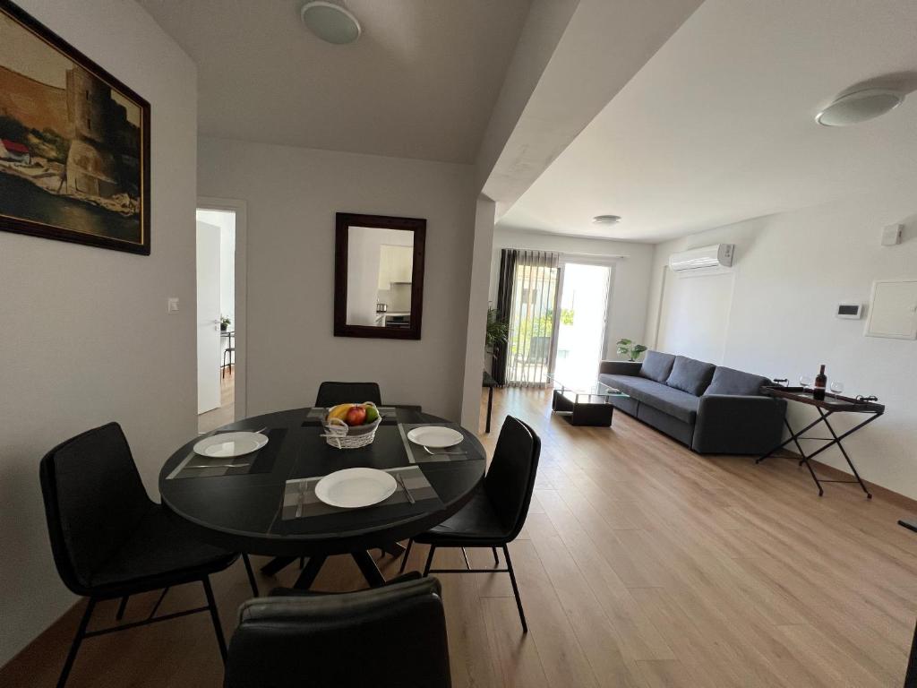 Prince Boutique Apartment/1BR photo 4