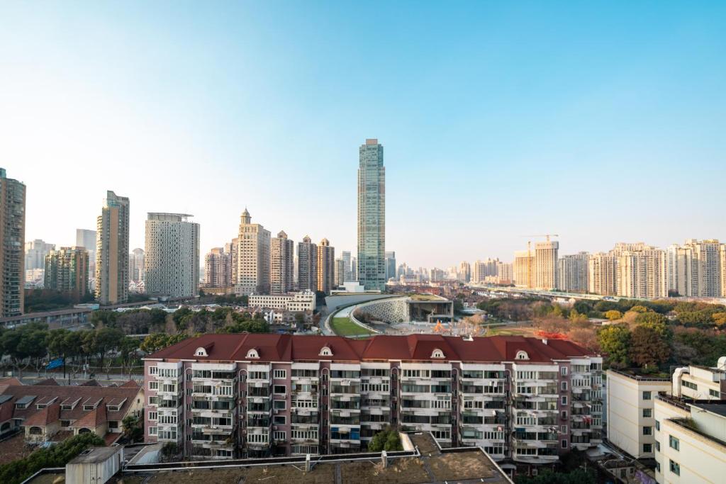 Shanghai Yi DU Apartments Downtown - near Nanjing West Road subway photo 4