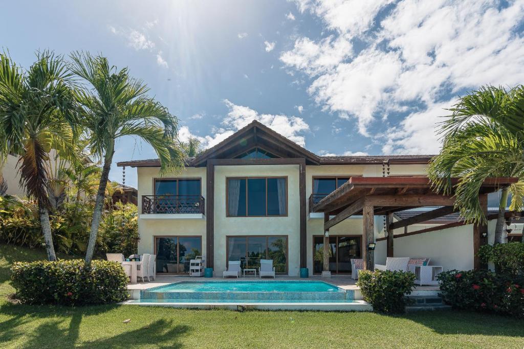 The Greatest 3BR Villa at Puerto Bahia photo 3