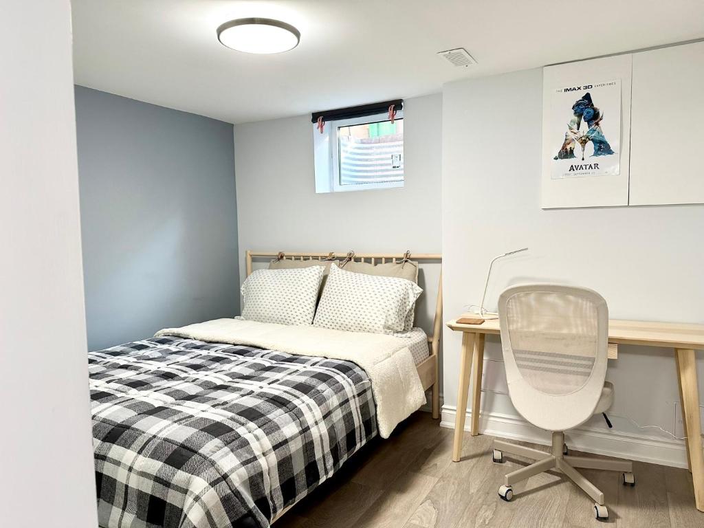 Cozy & Comfortable basement apartment photo 2
