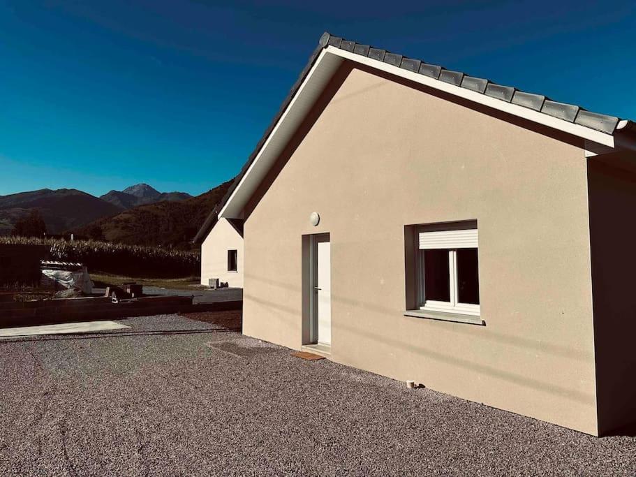 Maisonnette avec vue Montagne et jardin photo 3