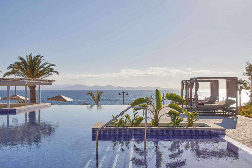 Dreams Lanzarote Playa Dorada Resort & Spa photo 1